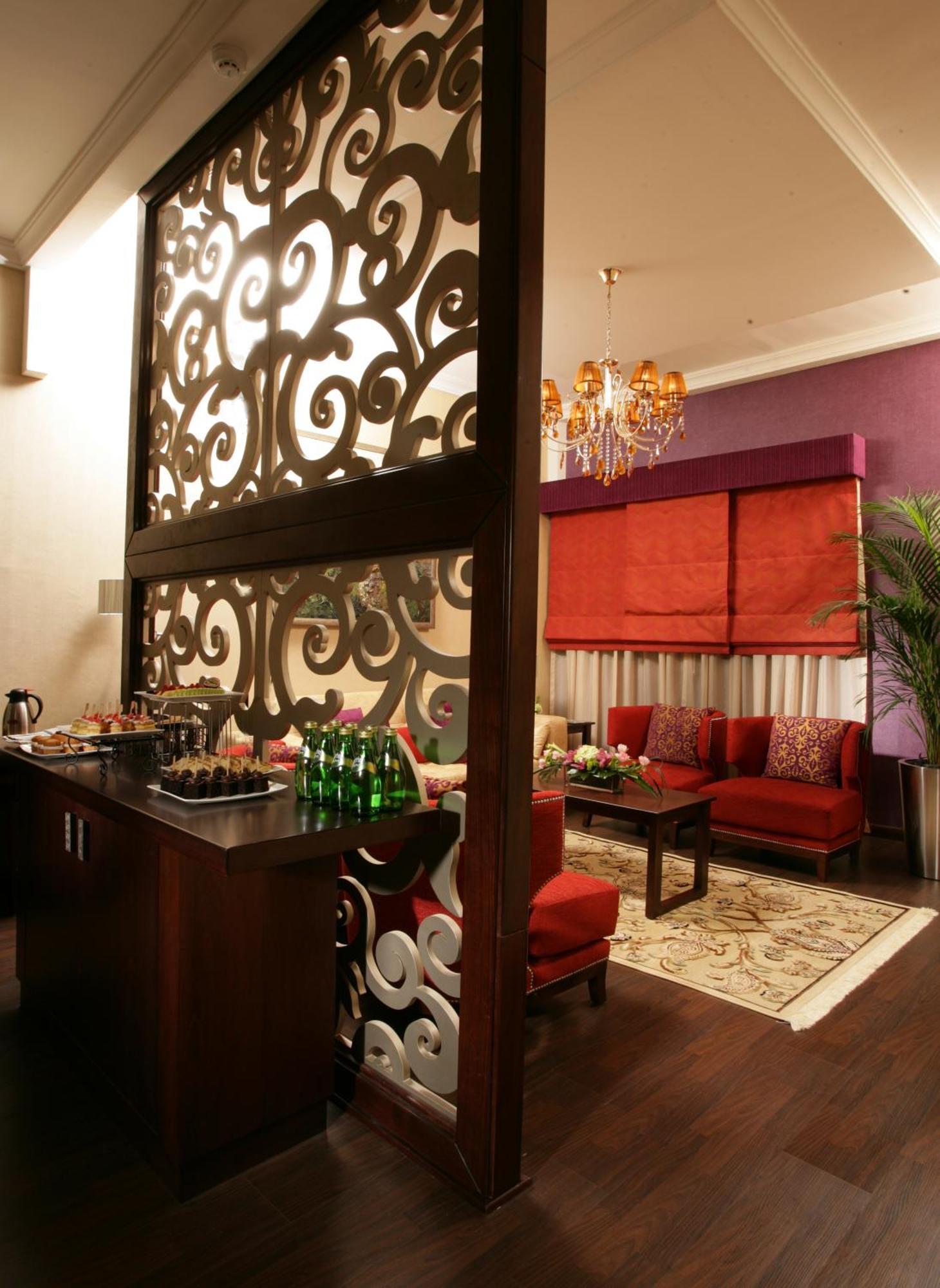 Ramada Hotel & Suites By Wyndham Ajman Extérieur photo